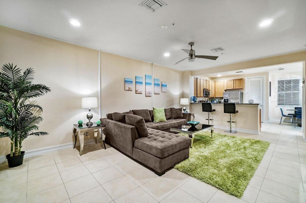 111 SW 2nd Avenue, Delray Beach, FL 33444 Photo