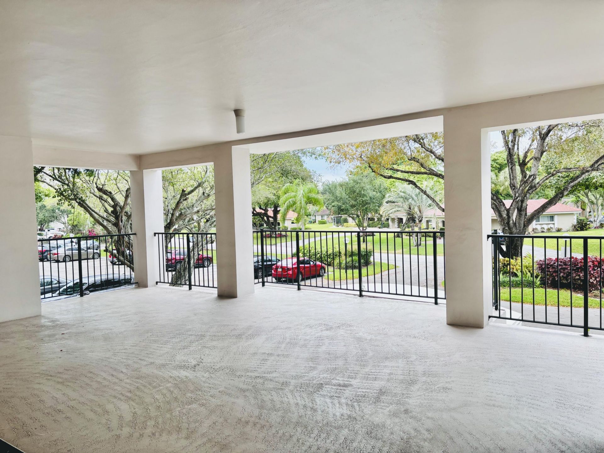 2900 N Palm Aire Drive, Unit 206, Pompano Beach, FL 33069 Photo