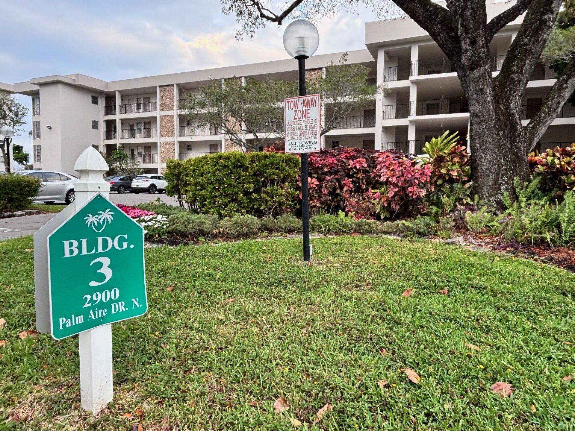 2900 N Palm Aire Drive, Unit 206, Pompano Beach, FL 33069 Photo