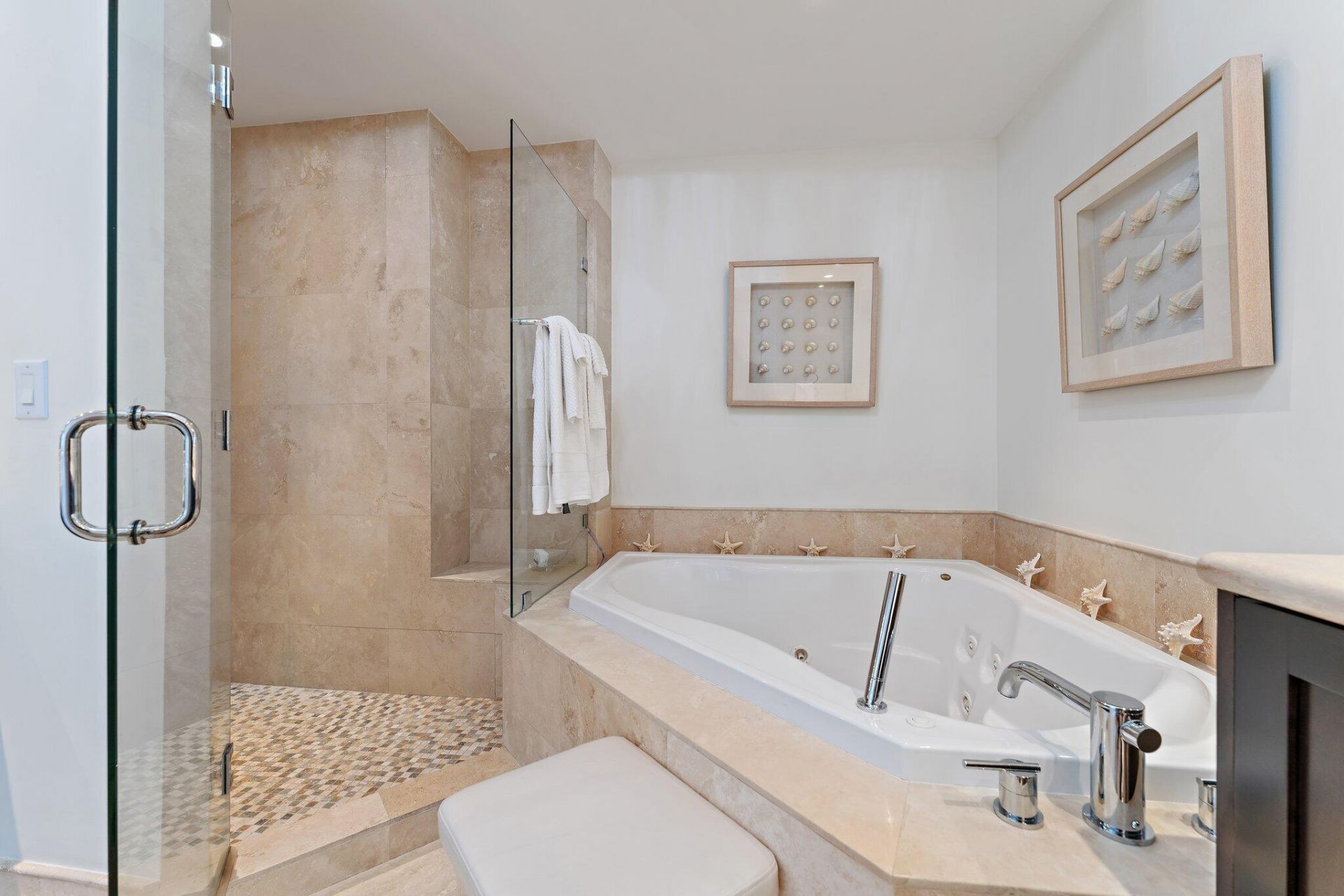 2700 N Ocean Drive, Unit 304b, Singer Island, FL 33404 Photo