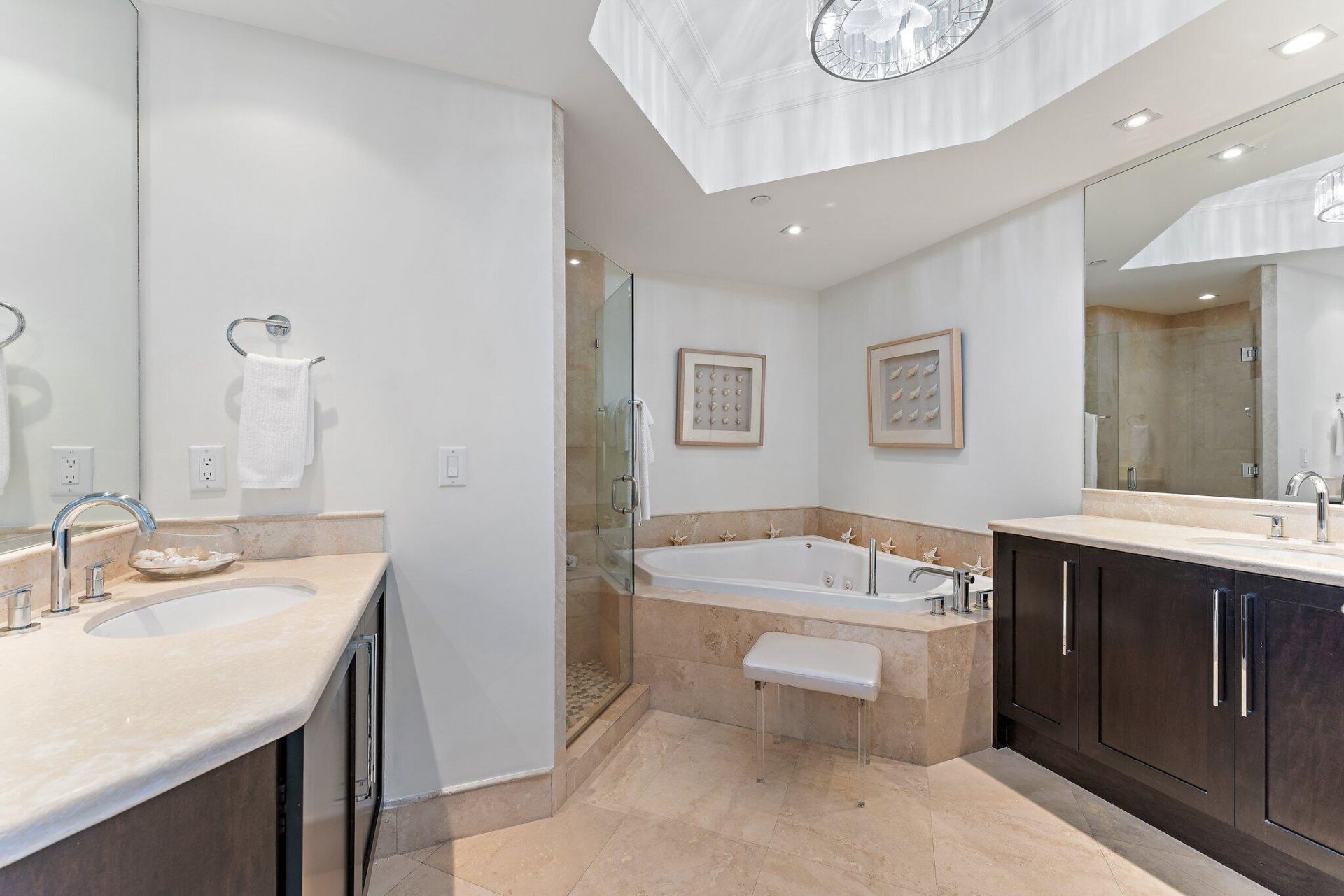 2700 N Ocean Drive, Unit 304b, Singer Island, FL 33404 Photo