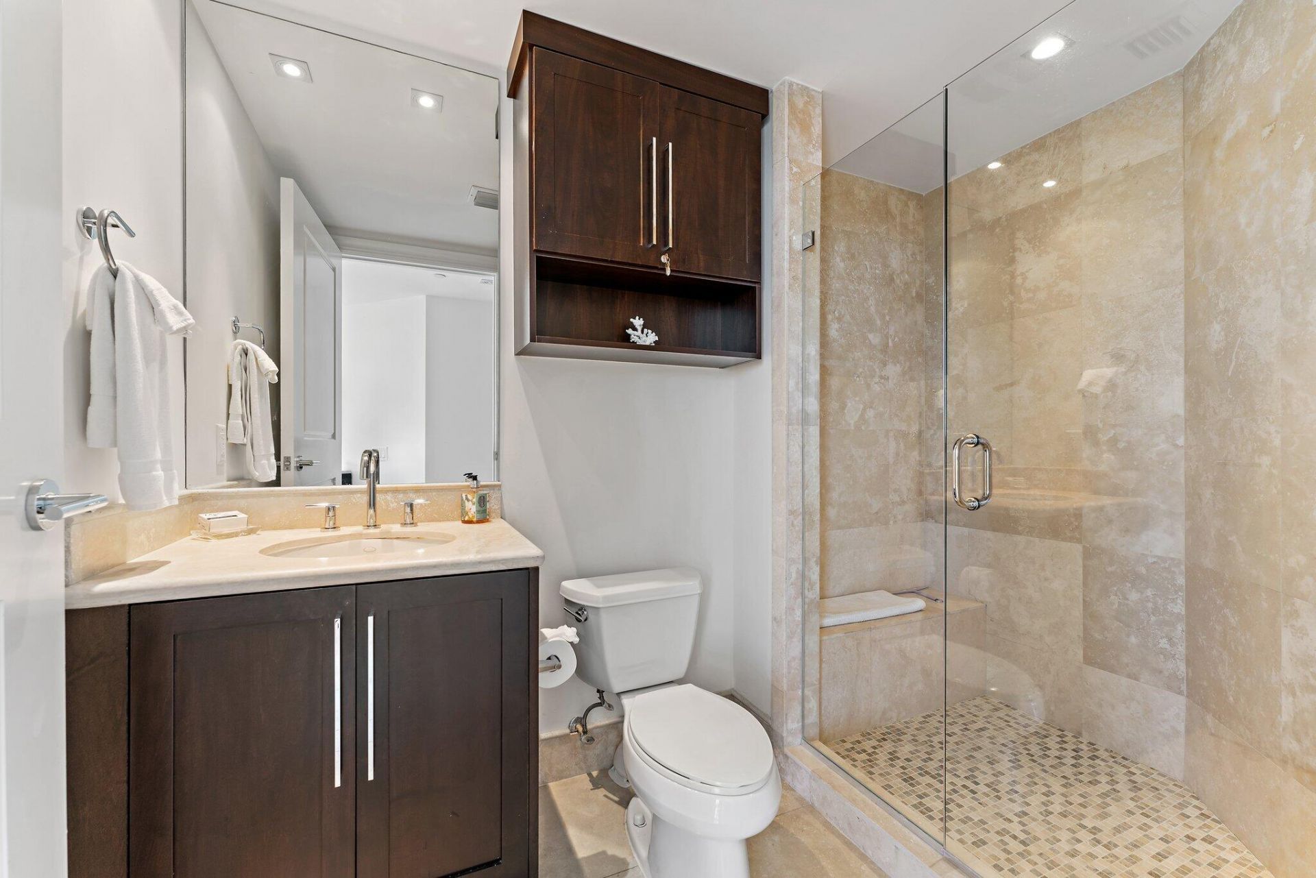 2700 N Ocean Drive, Unit 304b, Singer Island, FL 33404 Photo