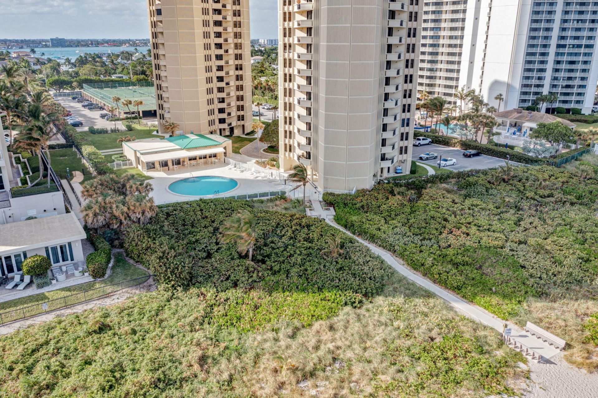 2800 N Ocean Drive, Unit A-9c, Singer Island, FL 33404 Photo