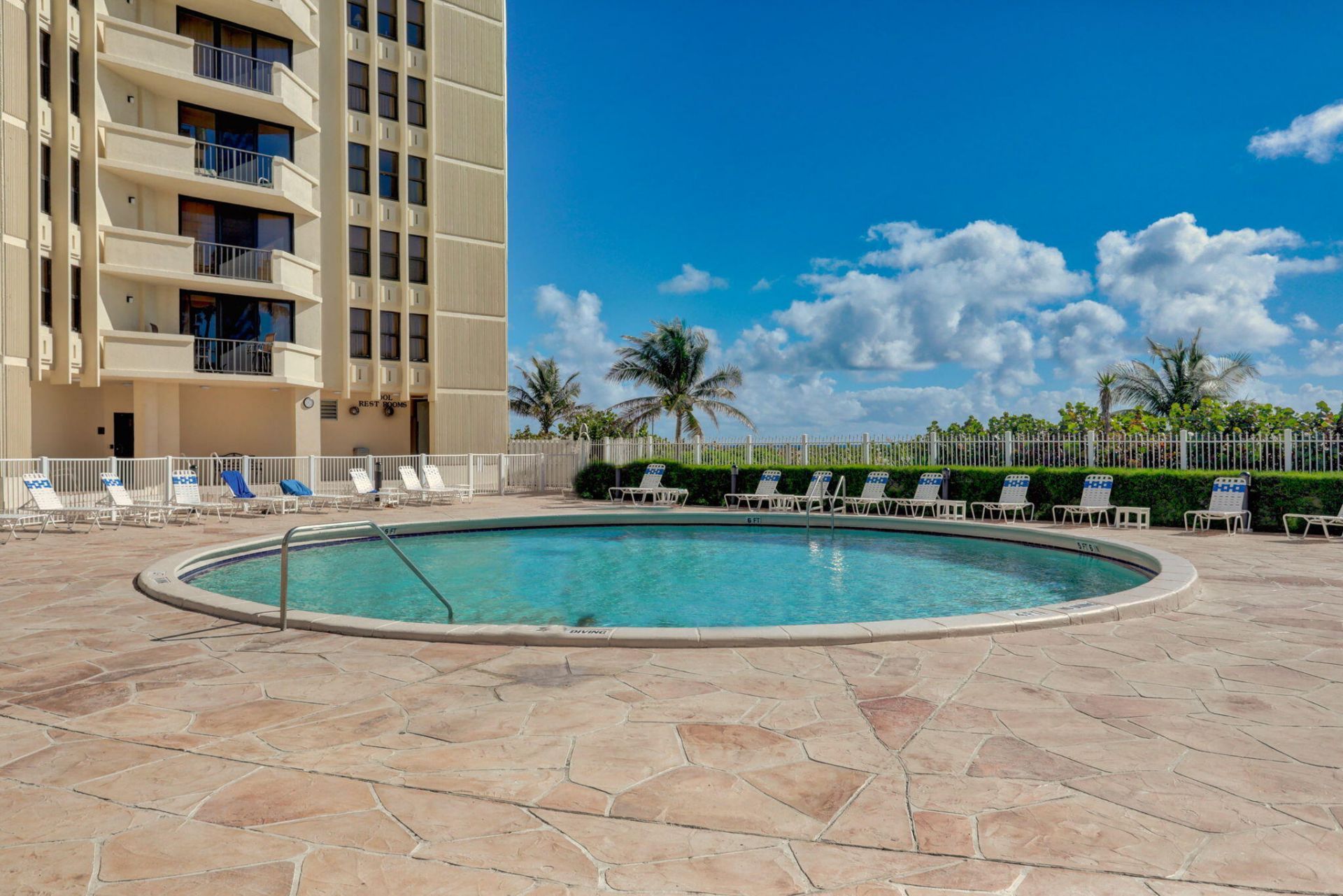2800 N Ocean Drive, Unit A-9c, Singer Island, FL 33404 Photo