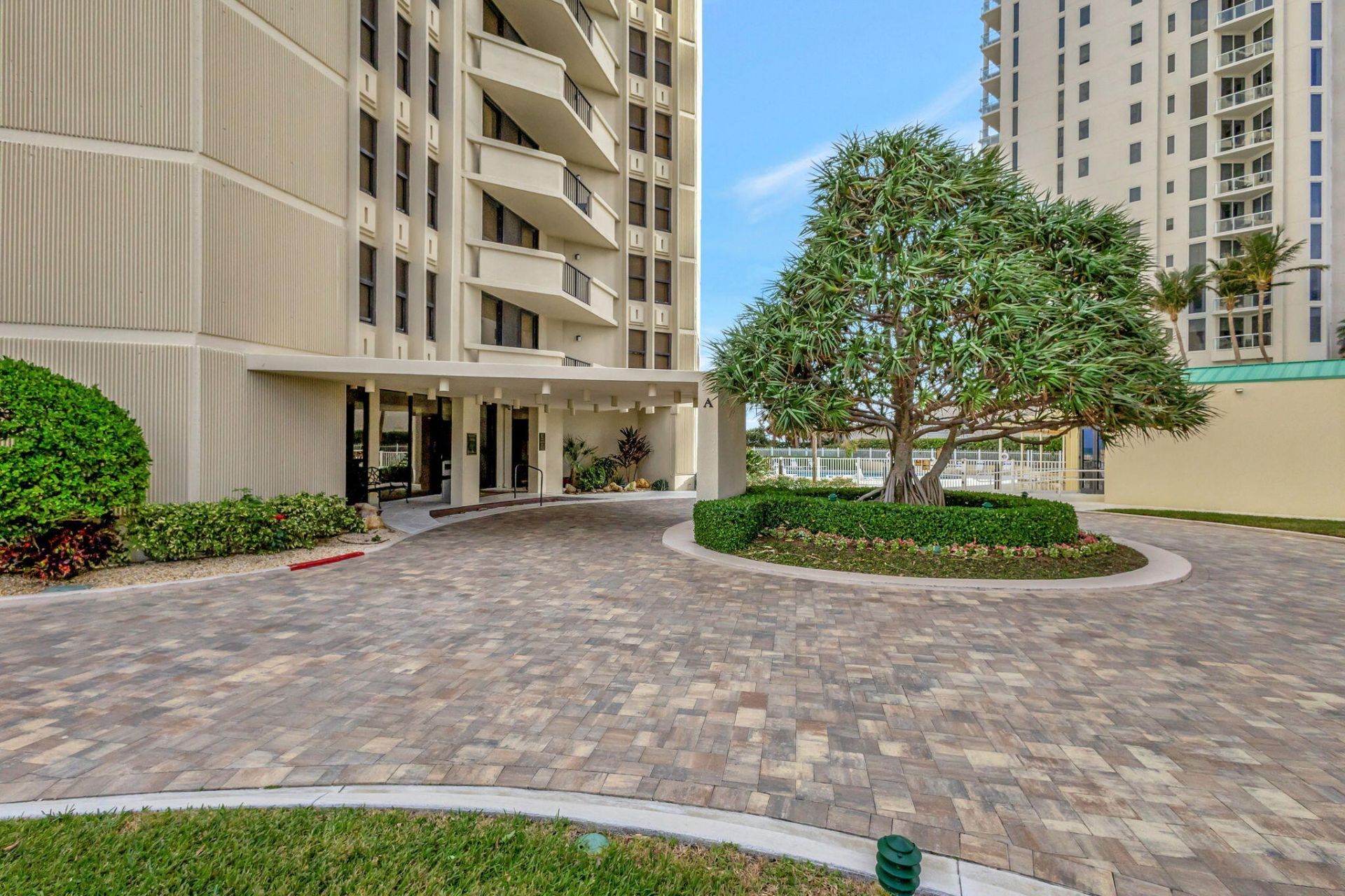 2800 N Ocean Drive, Unit A-9c, Singer Island, FL 33404 Photo