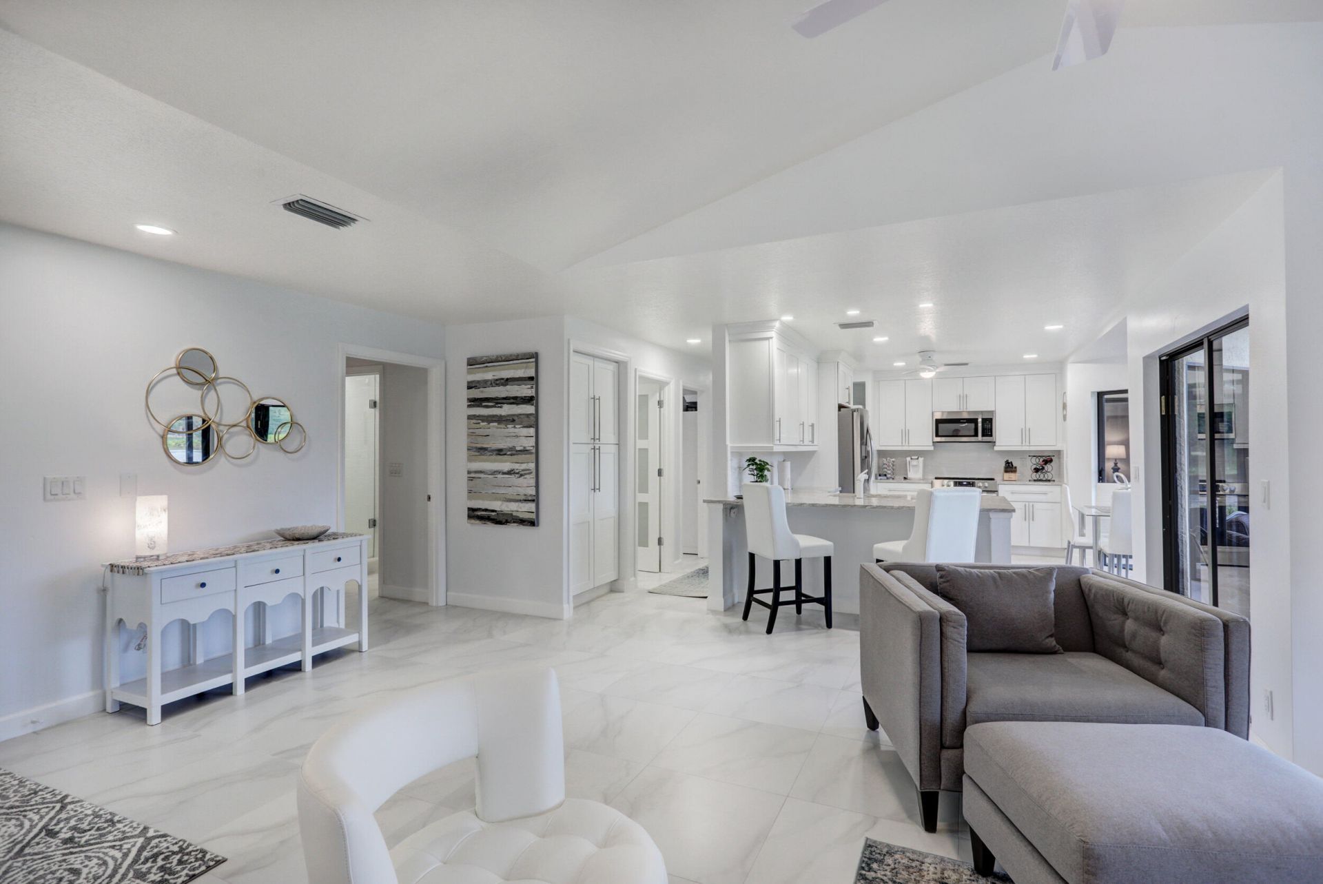 6 Lexington Lane E, Unit D, Palm Beach Gardens, FL 33418 Photo