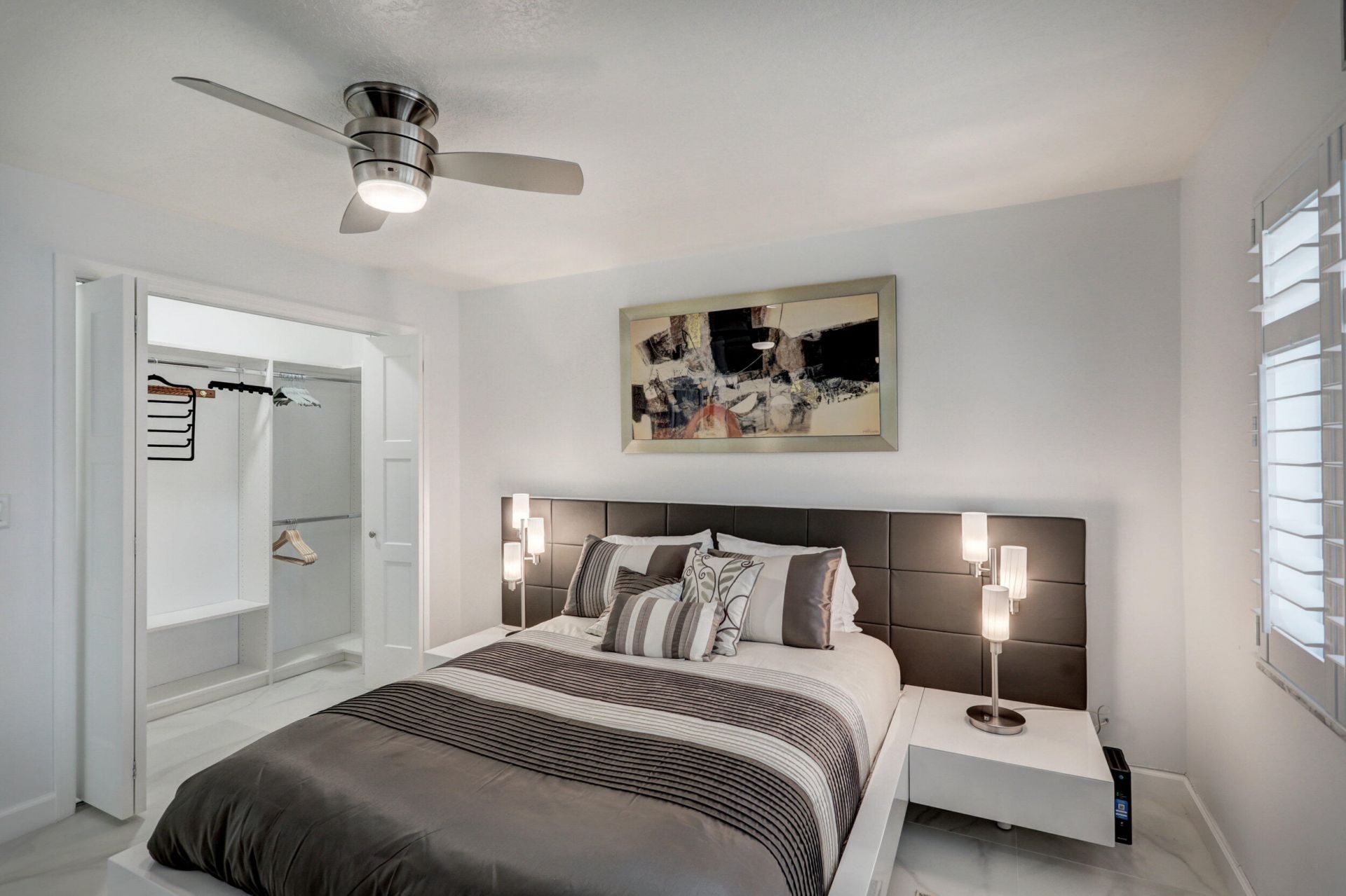 6 Lexington Lane E, Unit D, Palm Beach Gardens, FL 33418 Photo