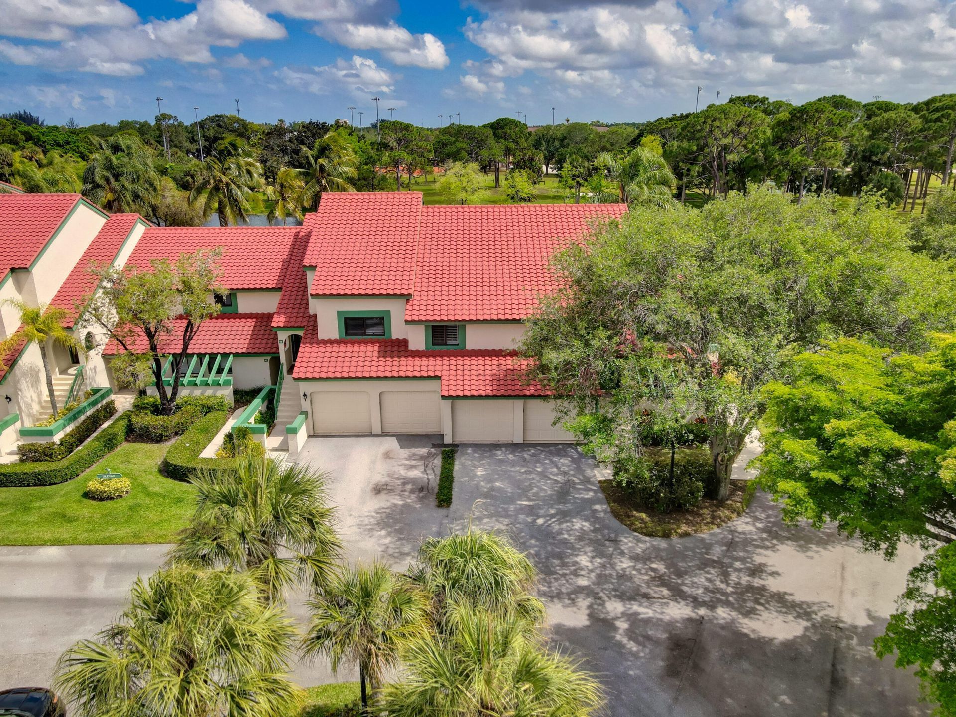 6 Lexington Lane E, Unit D, Palm Beach Gardens, FL 33418 Photo