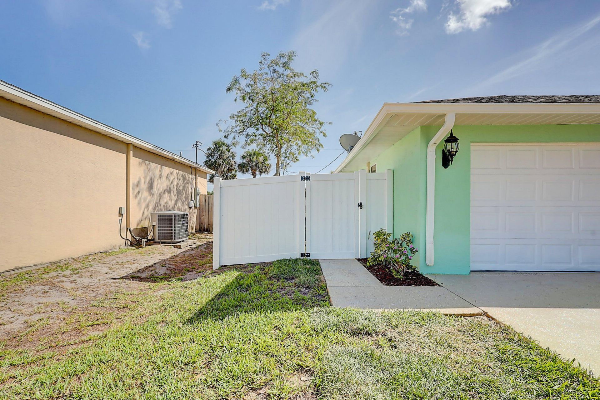 238 SW Grove Avenue, Port Saint Lucie, FL 34983 Photo