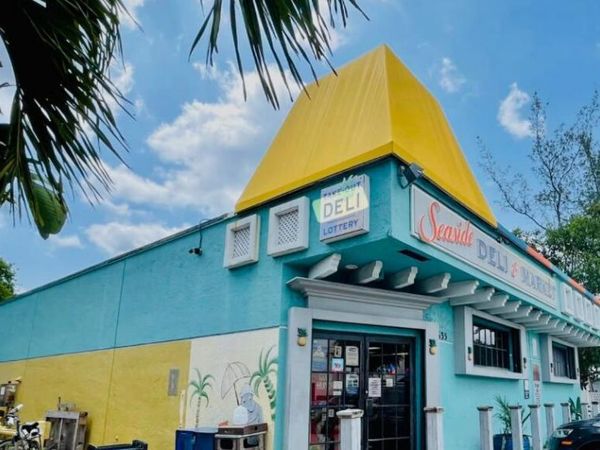 4635 N Ocean Boulevard, Boynton Beach, FL 33435