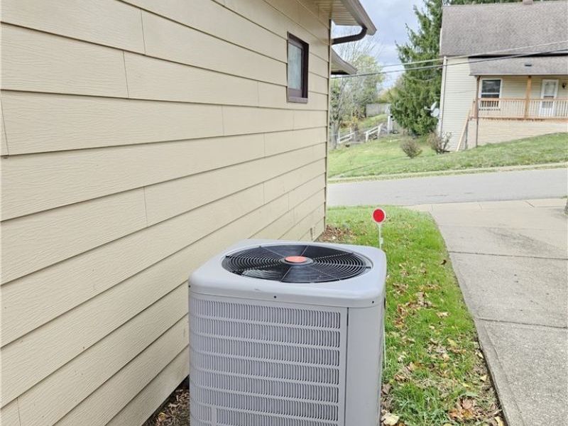 237 Watson Street, Lowellville, OH 44436 Photo 41