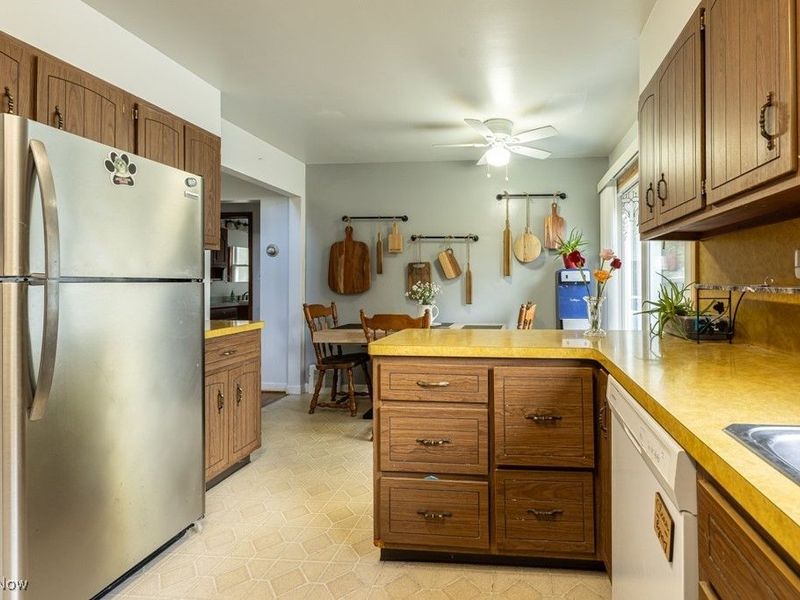 2186 Canterbury Road, Westlake, OH 44145 Photo 11