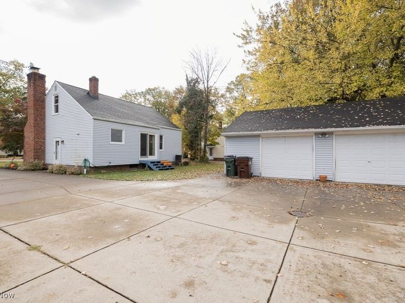 2186 Canterbury Road, Westlake, OH 44145 Photo 3