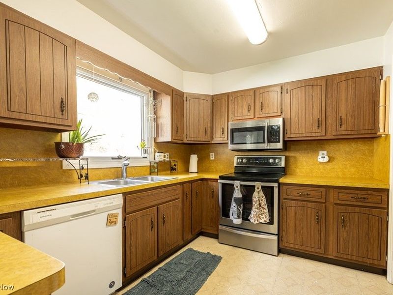 2186 Canterbury Road, Westlake, OH 44145 Photo 8