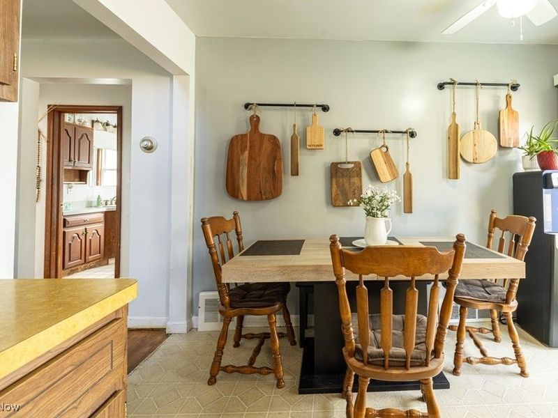 2186 Canterbury Road, Westlake, OH 44145 Photo 9