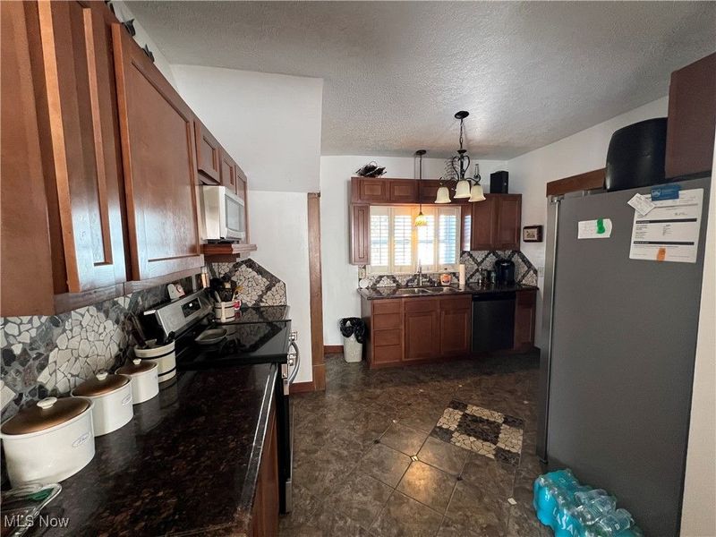 2923 Lincoln Street E, Canton, OH 44707 Photo 6