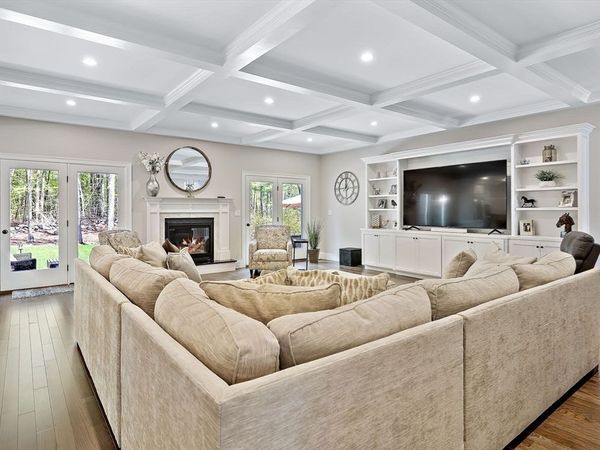 45 Randall St, Easton, MA 02356