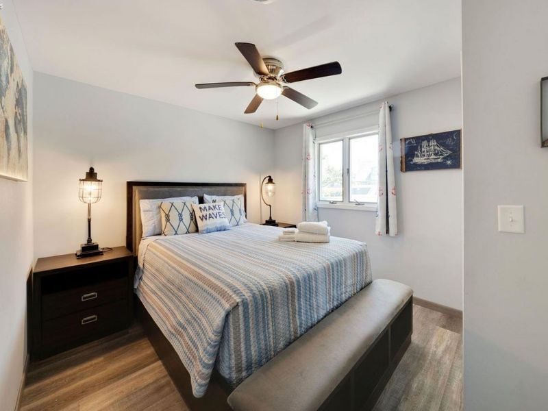 389 Loraine Avenue, Put in Bay, OH 43456 Photo 17