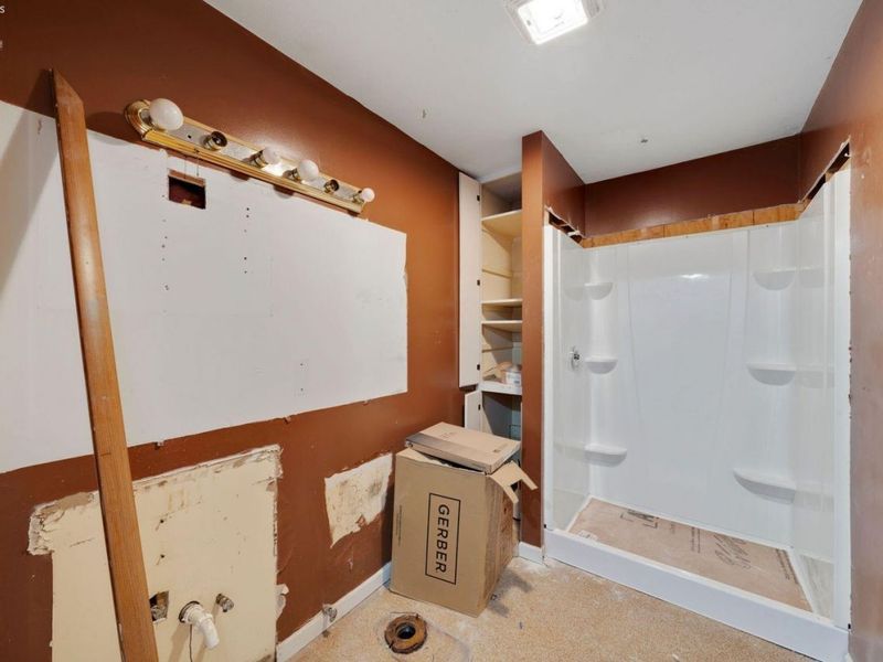 389 Loraine Avenue, Put in Bay, OH 43456 Photo 27