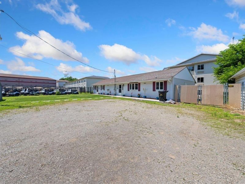 389 Loraine Avenue, Put in Bay, OH 43456 Photo 3