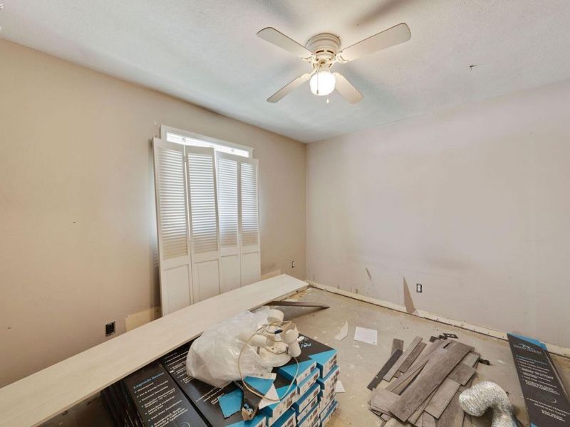 389 Loraine Avenue, Put in Bay, OH 43449 Photo 22