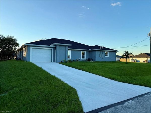 701-703 Gordon AVE S, LEHIGH ACRES, FL 33973