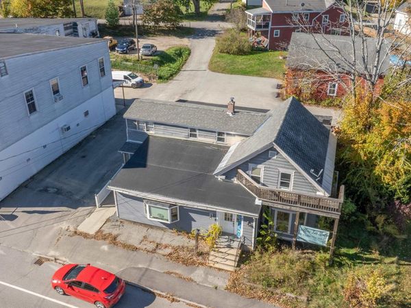 11 Main Street, Greenville, NH 03048