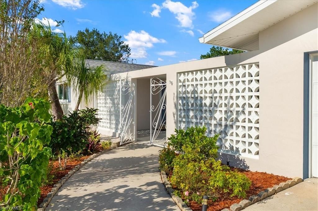 1502 Canal St, Lehigh Acres, FL 33936 Photo