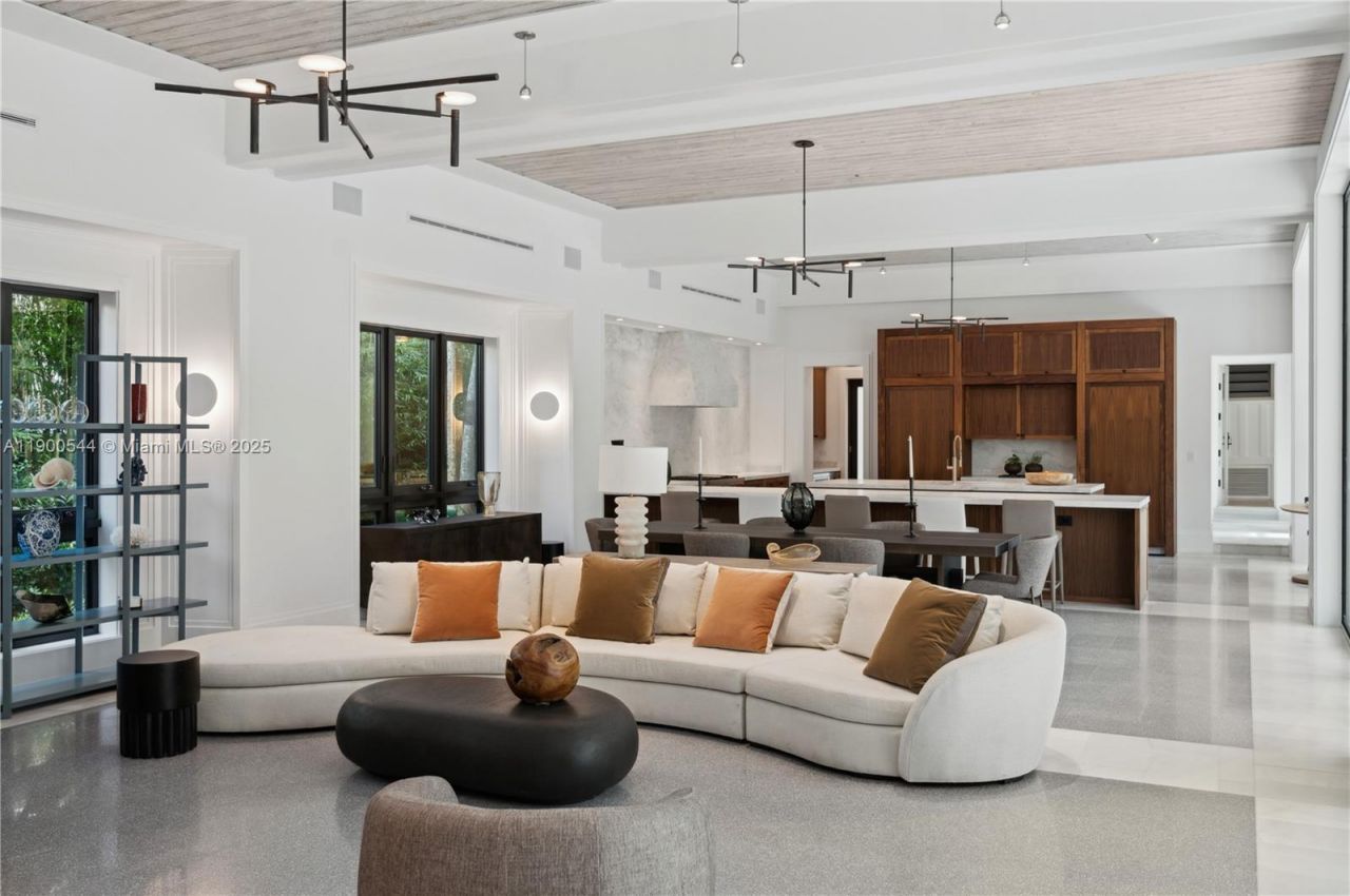 3701 Park Ave, Miami, FL 33133 Photo