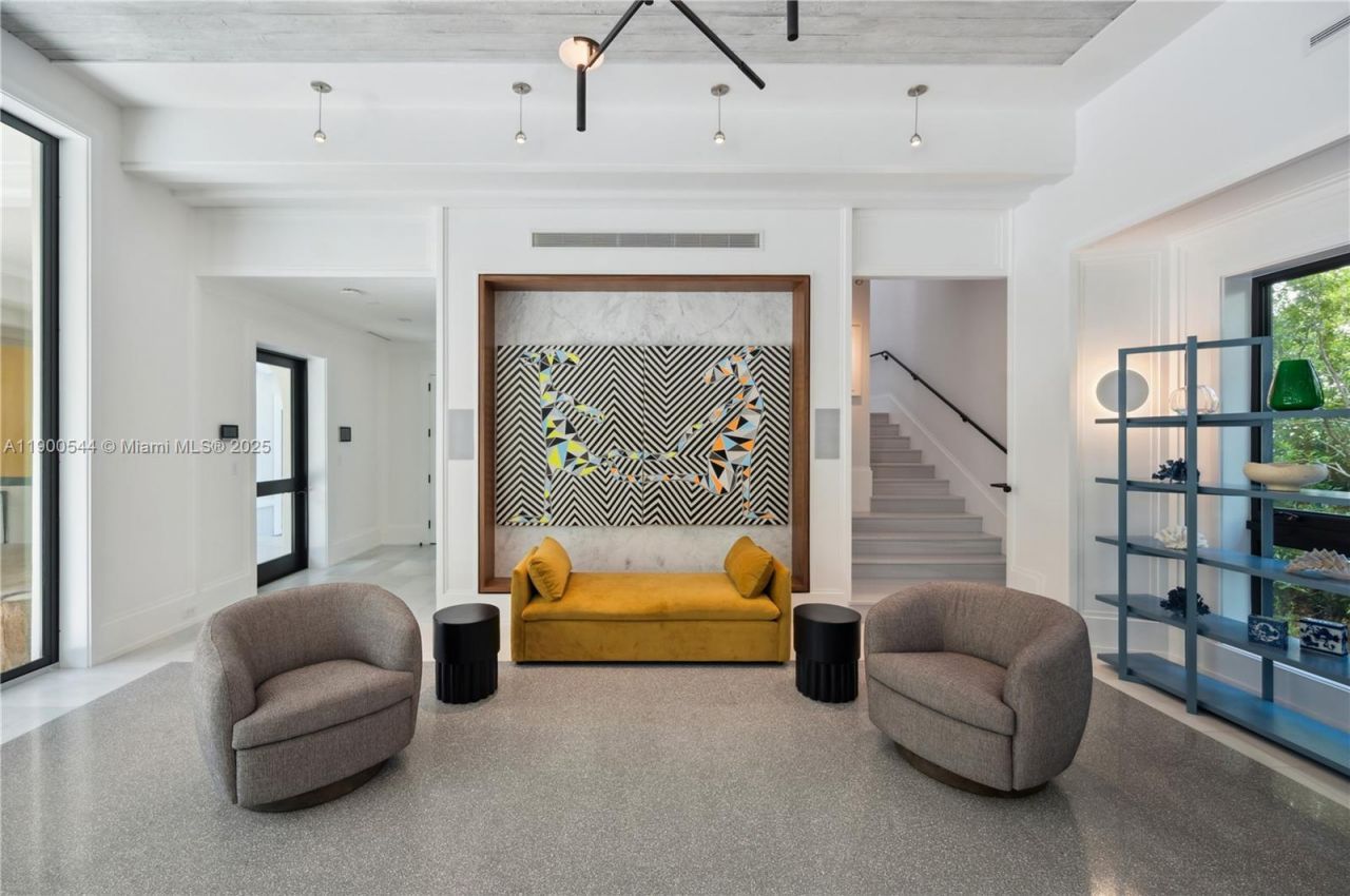 3701 Park Ave, Miami, FL 33133 Photo