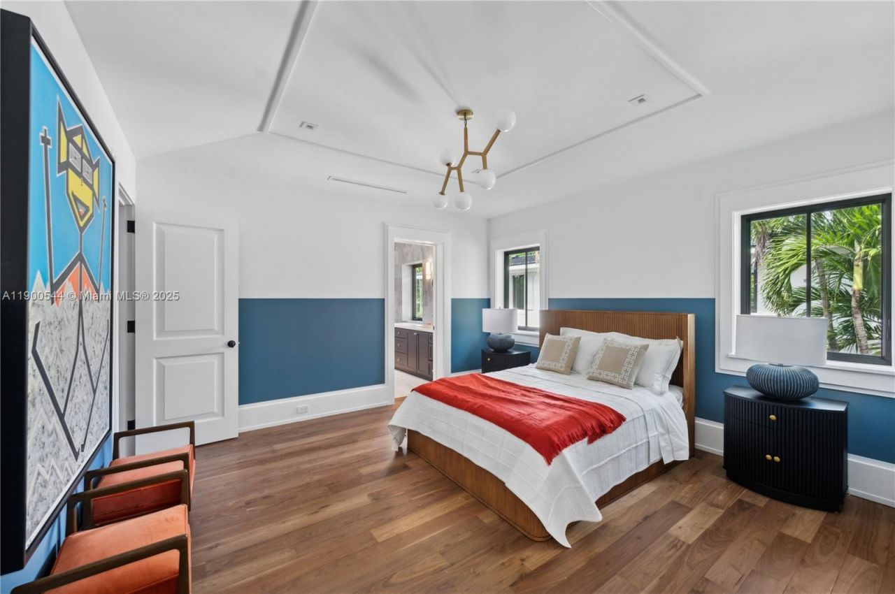 3701 Park Ave, Miami, FL 33133 Photo