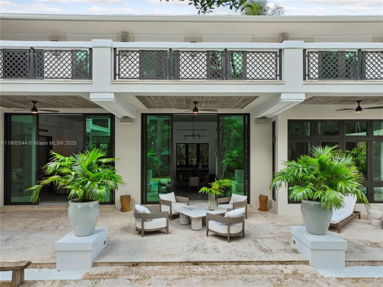 3701 Park Ave, Miami, FL 33133 Photo