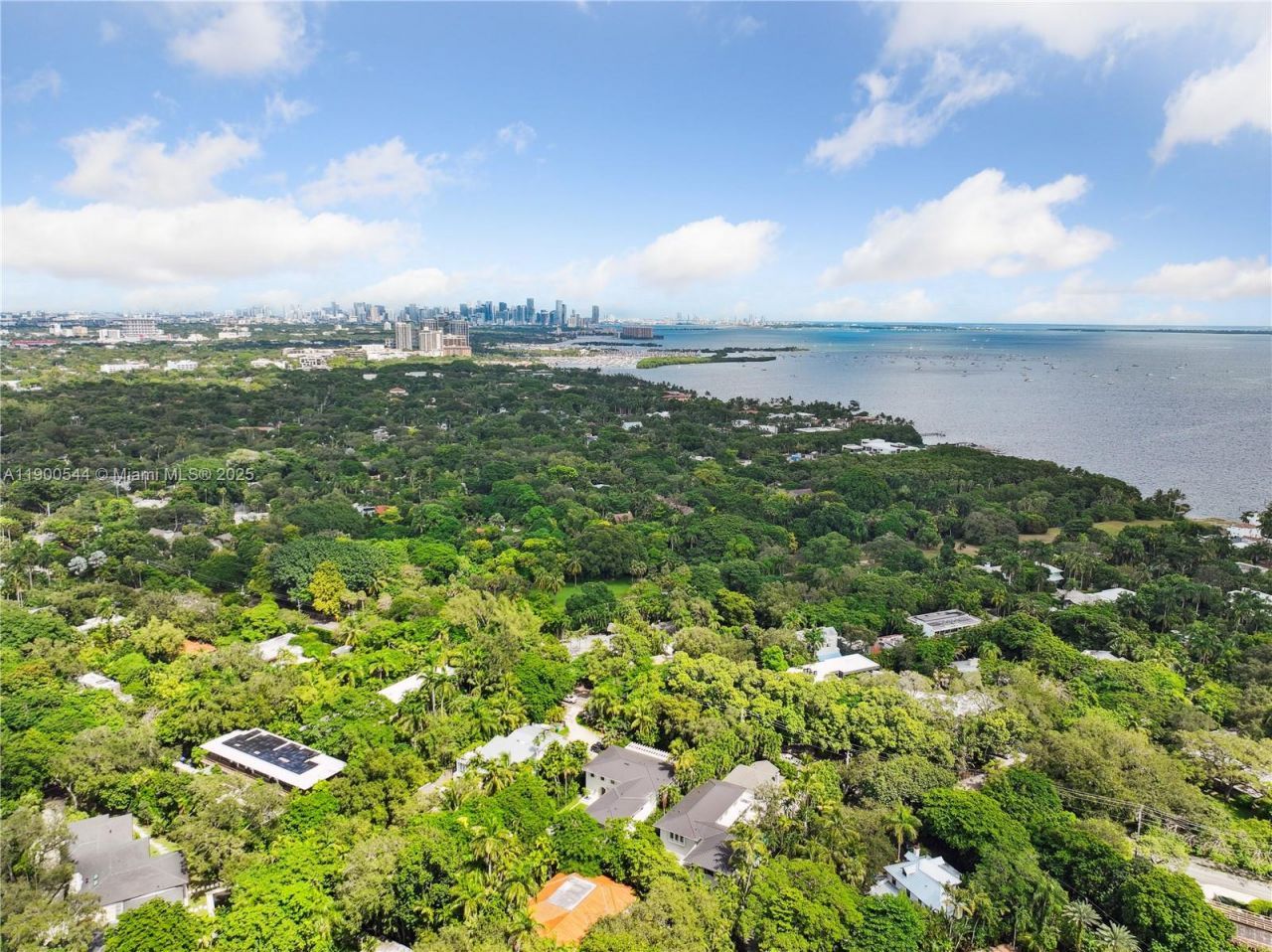 3701 Park Ave, Miami, FL 33133 Photo