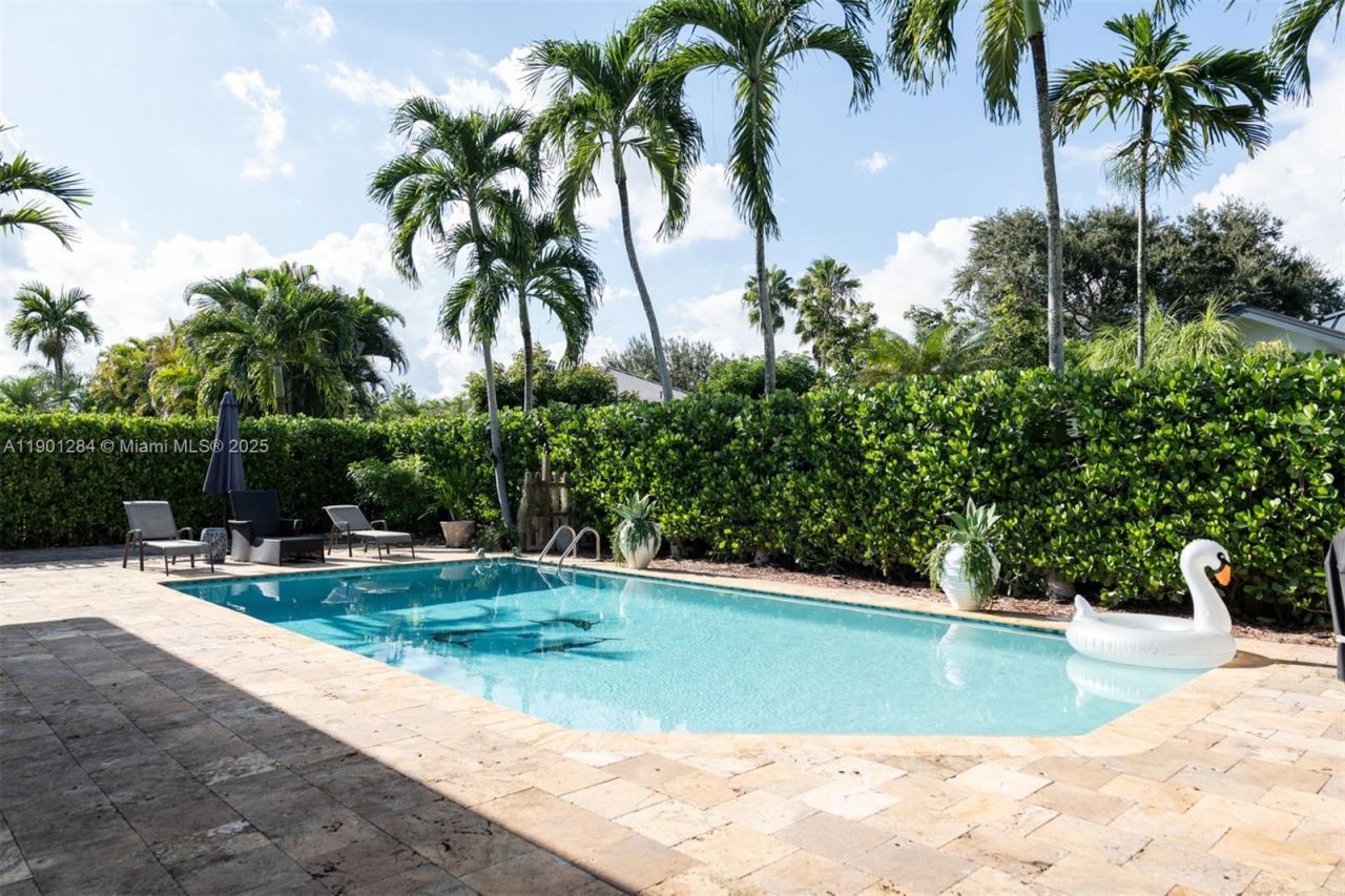 7761 SW 185th St, Cutler Bay, FL 33157 Photo