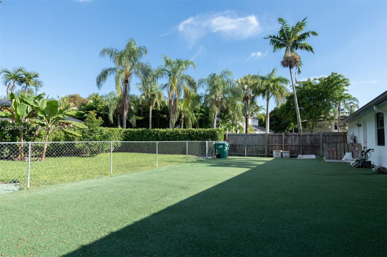 7761 SW 185th St, Cutler Bay, FL 33157 Photo