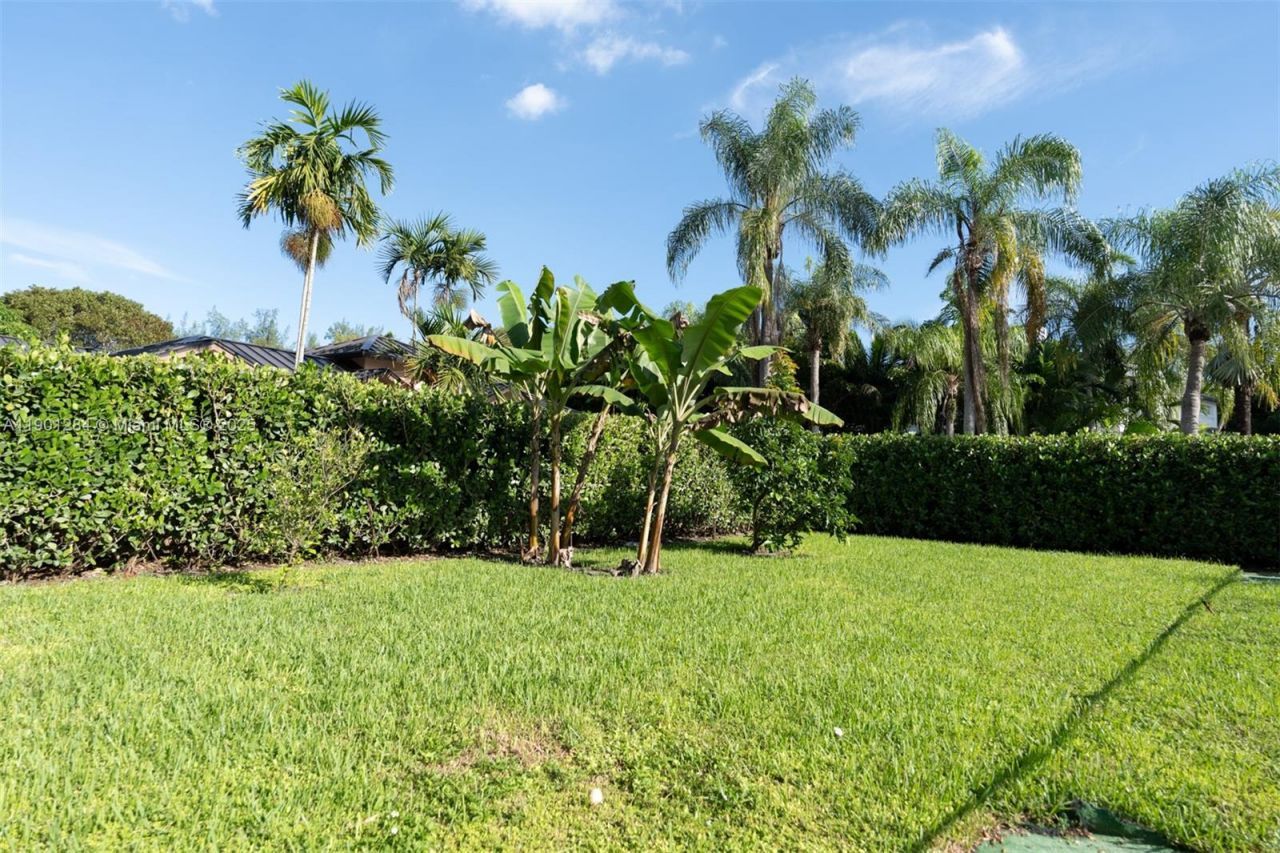 7761 SW 185th St, Cutler Bay, FL 33157 Photo