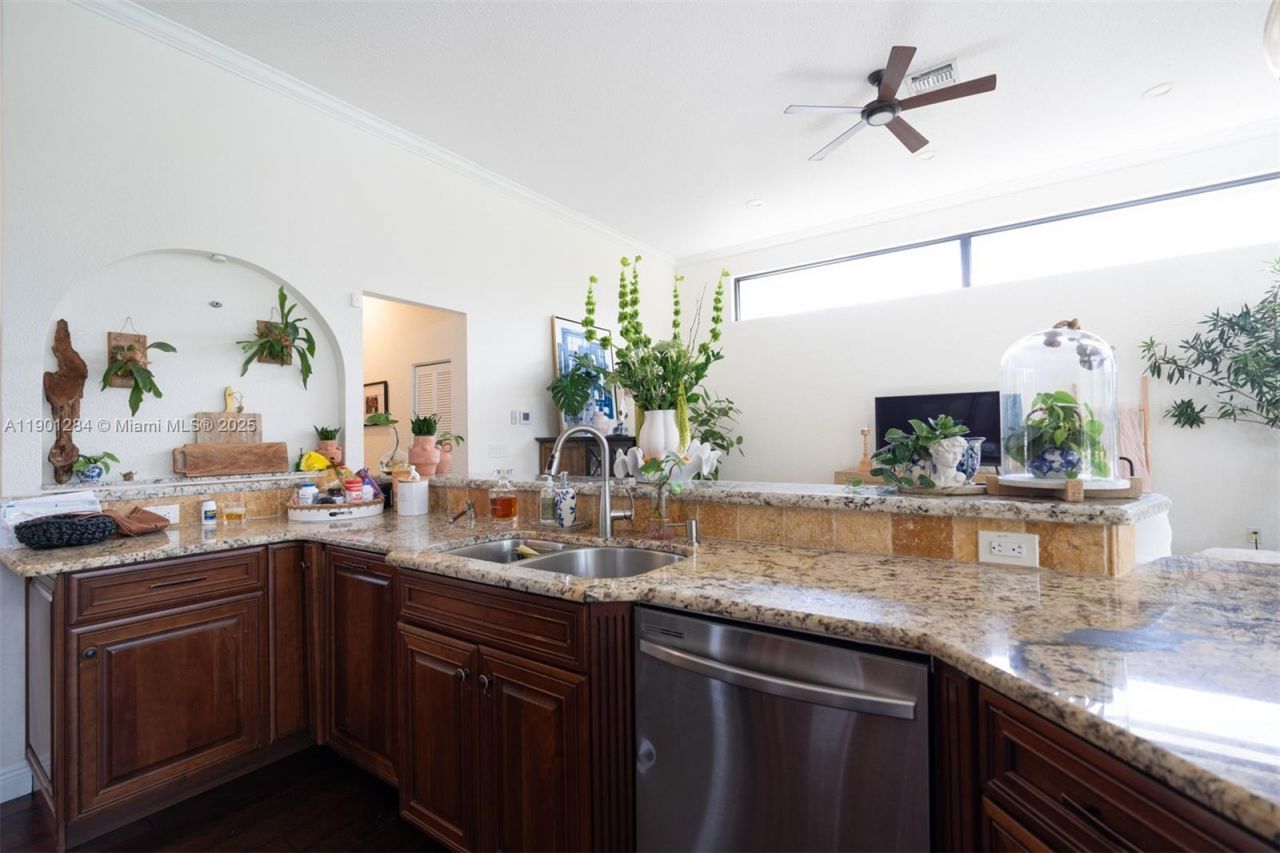 7761 SW 185th St, Cutler Bay, FL 33157 Photo