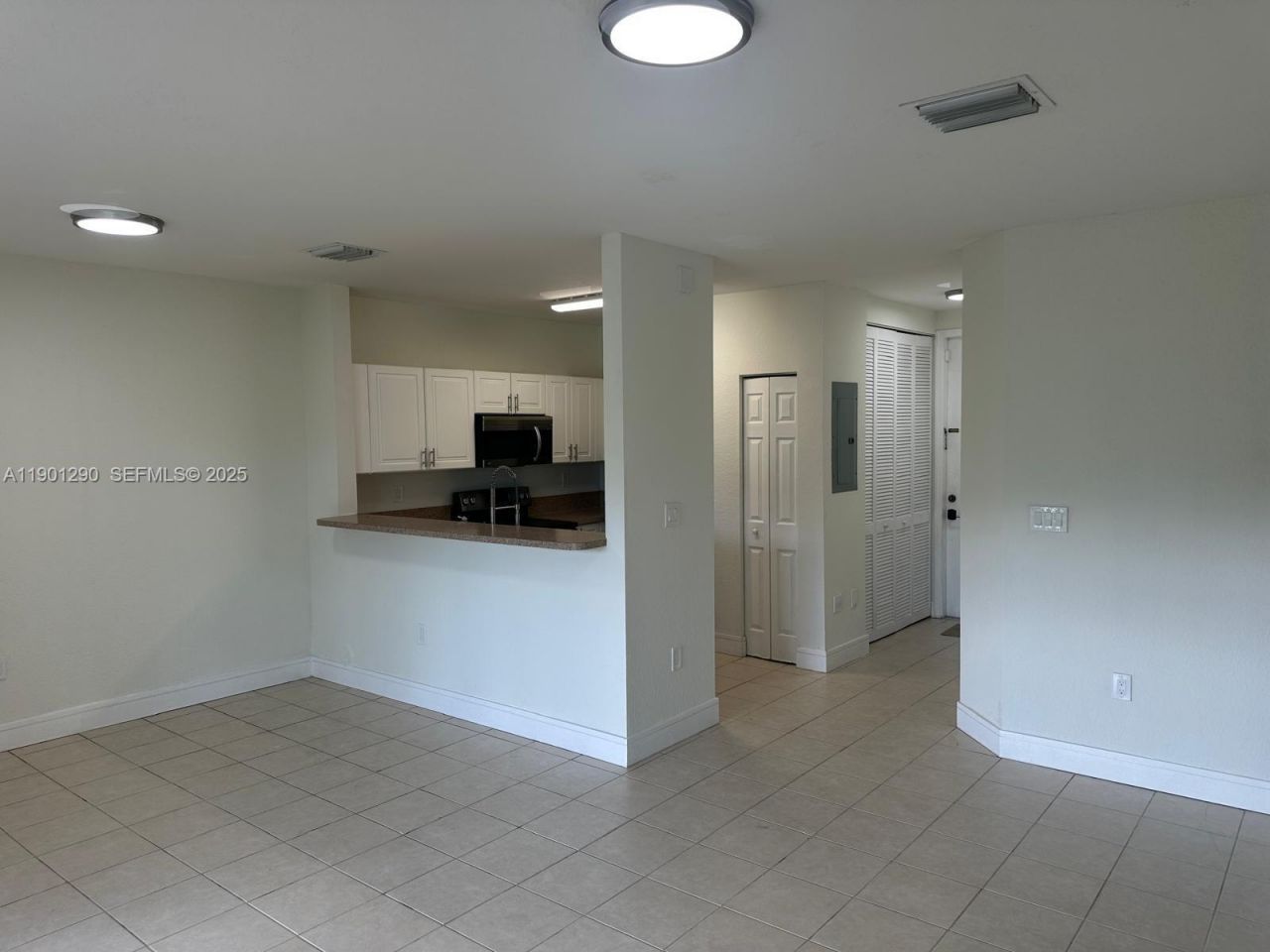 3390 NE 13th Cir Dr, Unit 106-19, Homestead, FL 33033 Photo