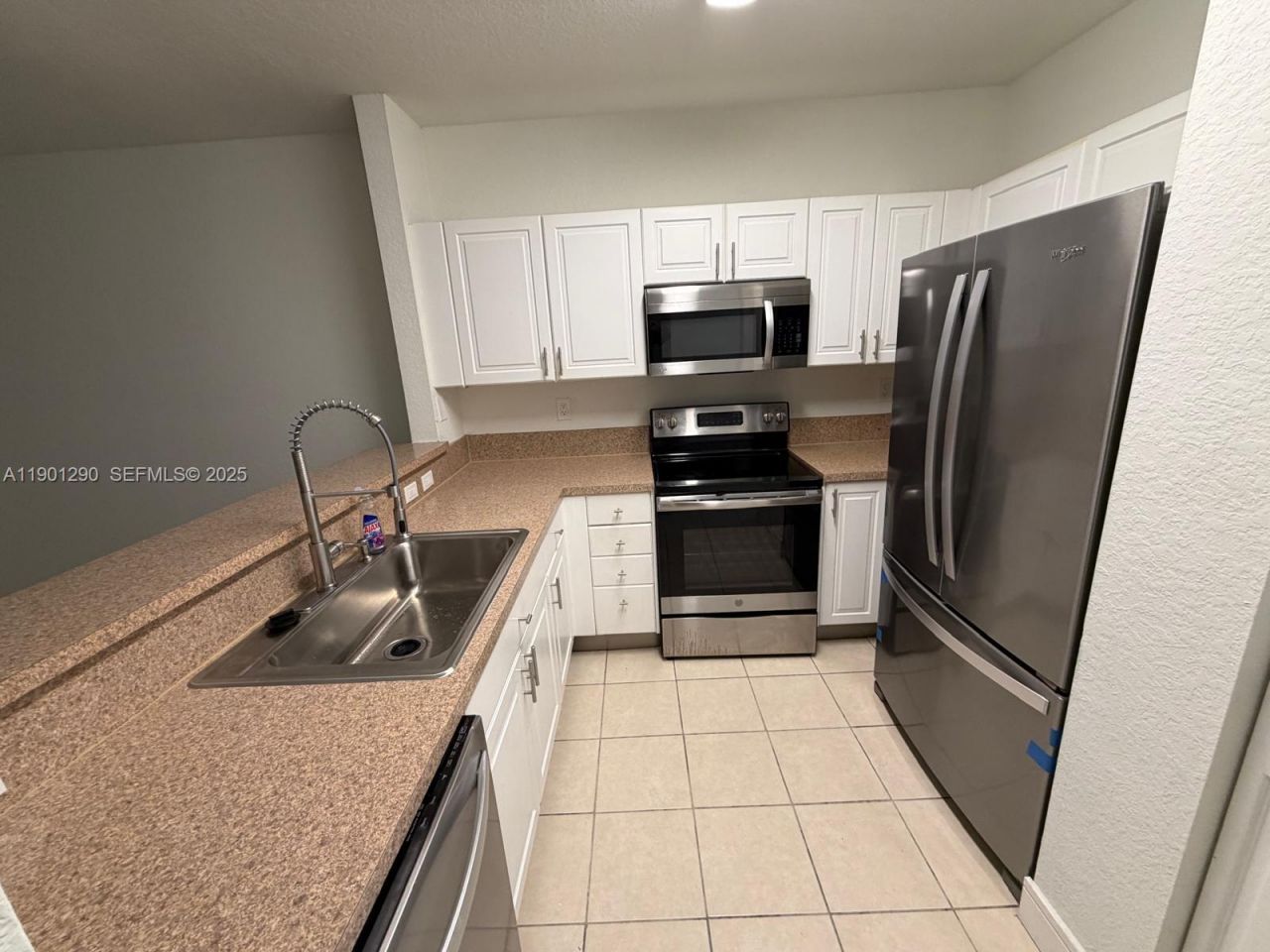 3390 NE 13th Cir Dr, Unit 106-19, Homestead, FL 33033 Photo