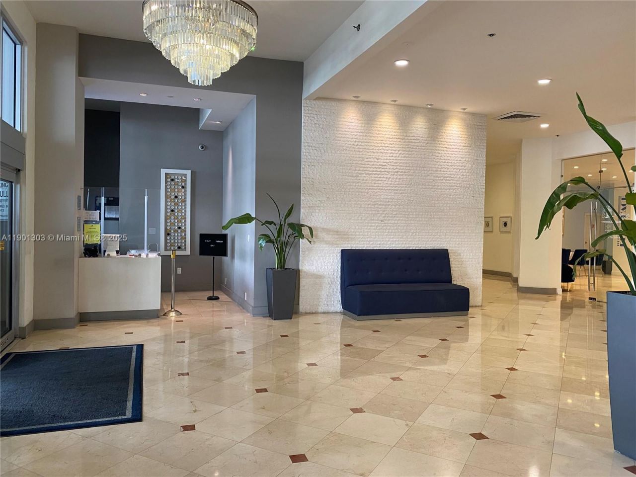 100 Lincoln Rd, Unit 1111, Miami Beach, FL 33139 Photo