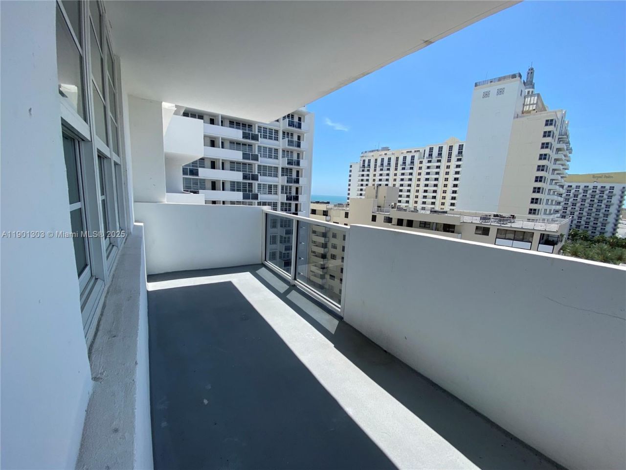 100 Lincoln Rd, Unit 1111, Miami Beach, FL 33139 Photo