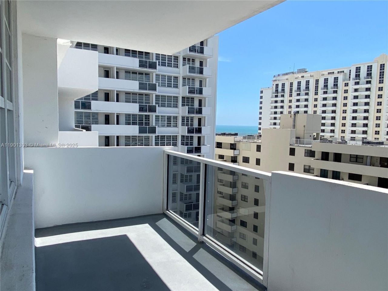 100 Lincoln Rd, Unit 1111, Miami Beach, FL 33139 Photo