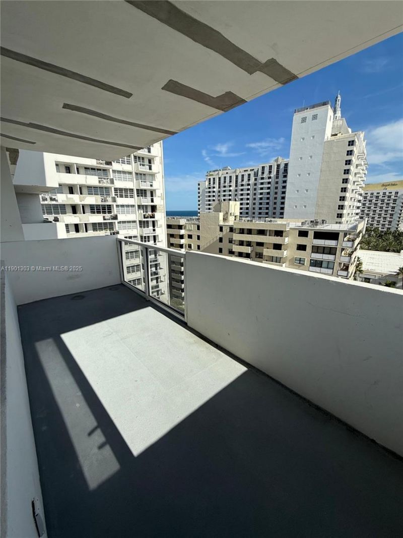 100 Lincoln Rd, Unit 1111, Miami Beach, FL 33139 Photo
