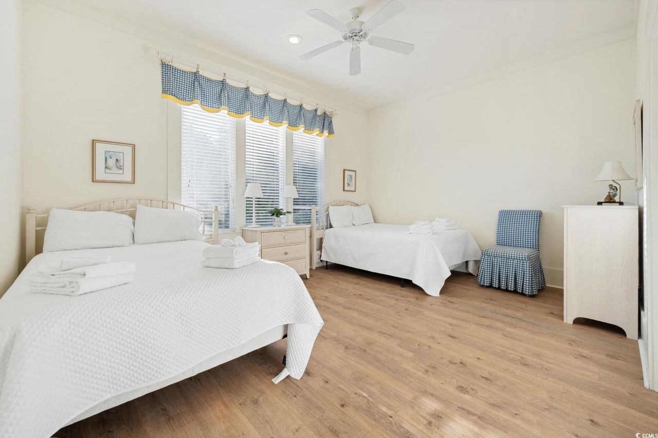 224 Ocean Green Dr. Photo 18