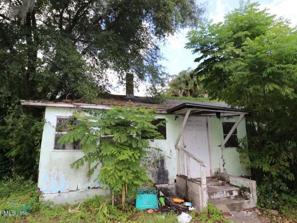 3420 S PALM Avenue, Palatka, FL 32177