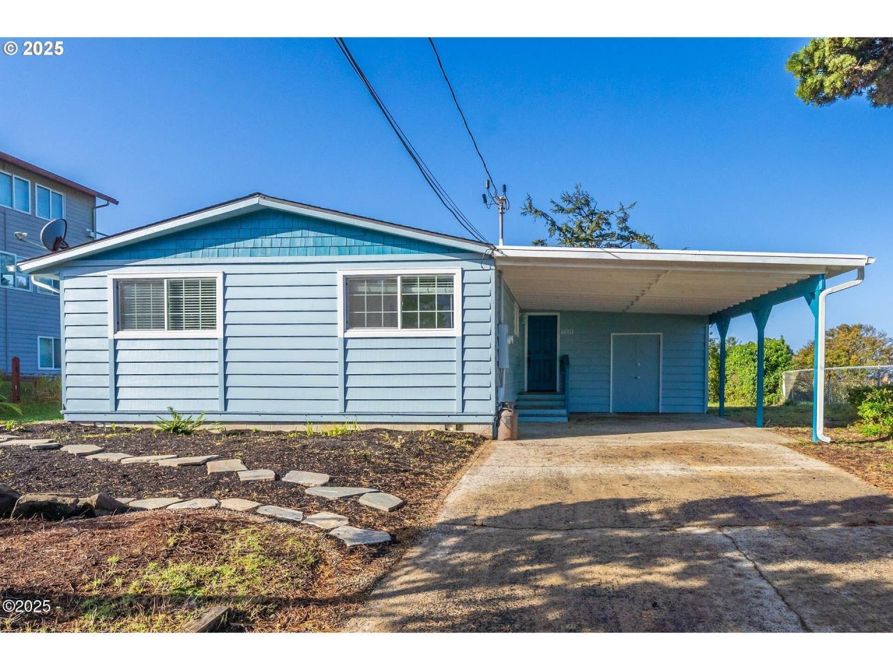 4601 SW Coast Ave, Lincoln City, OR 97367 Main Photo