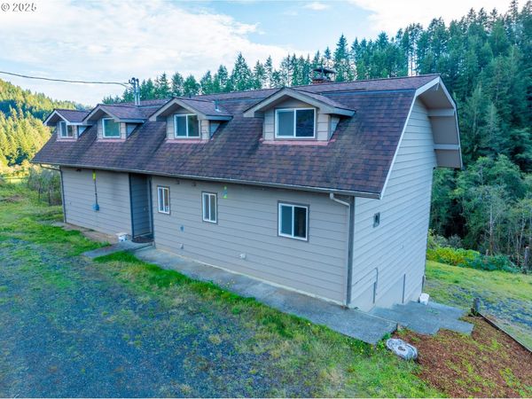 604 THORTON OAR LN, Reedsport, OR 97467