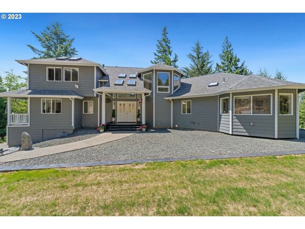 95037 HAYNES WAY LN, North Bend, OR 97459