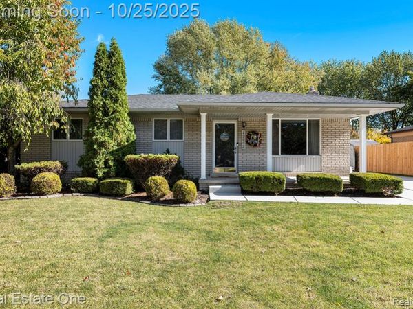 42002 Coulon Drive, Clinton Twp, MI 48038