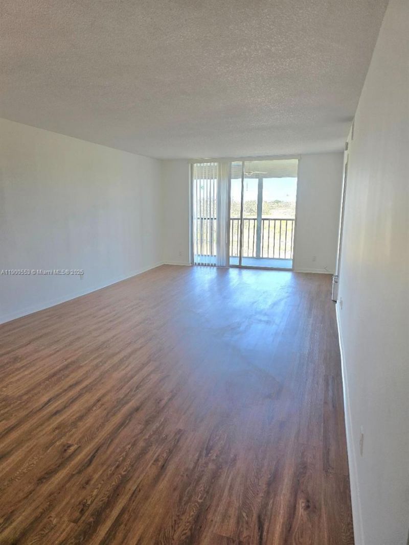 2571 Aragon Blvd, Unit 414, Sunrise, FL 33322 Photo